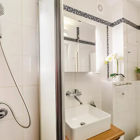 Teofeellove Apartment
